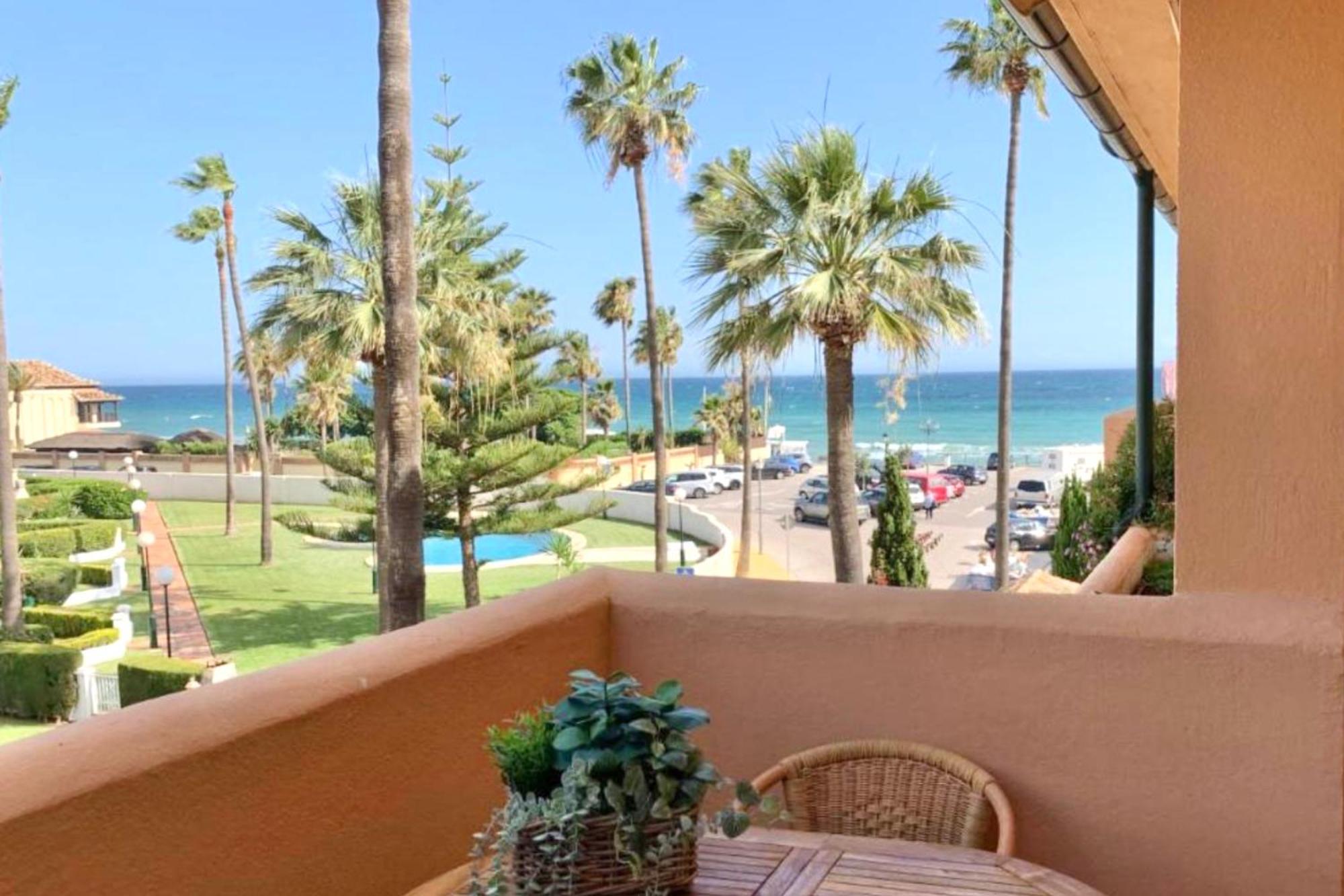 - Alicate Beachfront - 5 Apartment *
